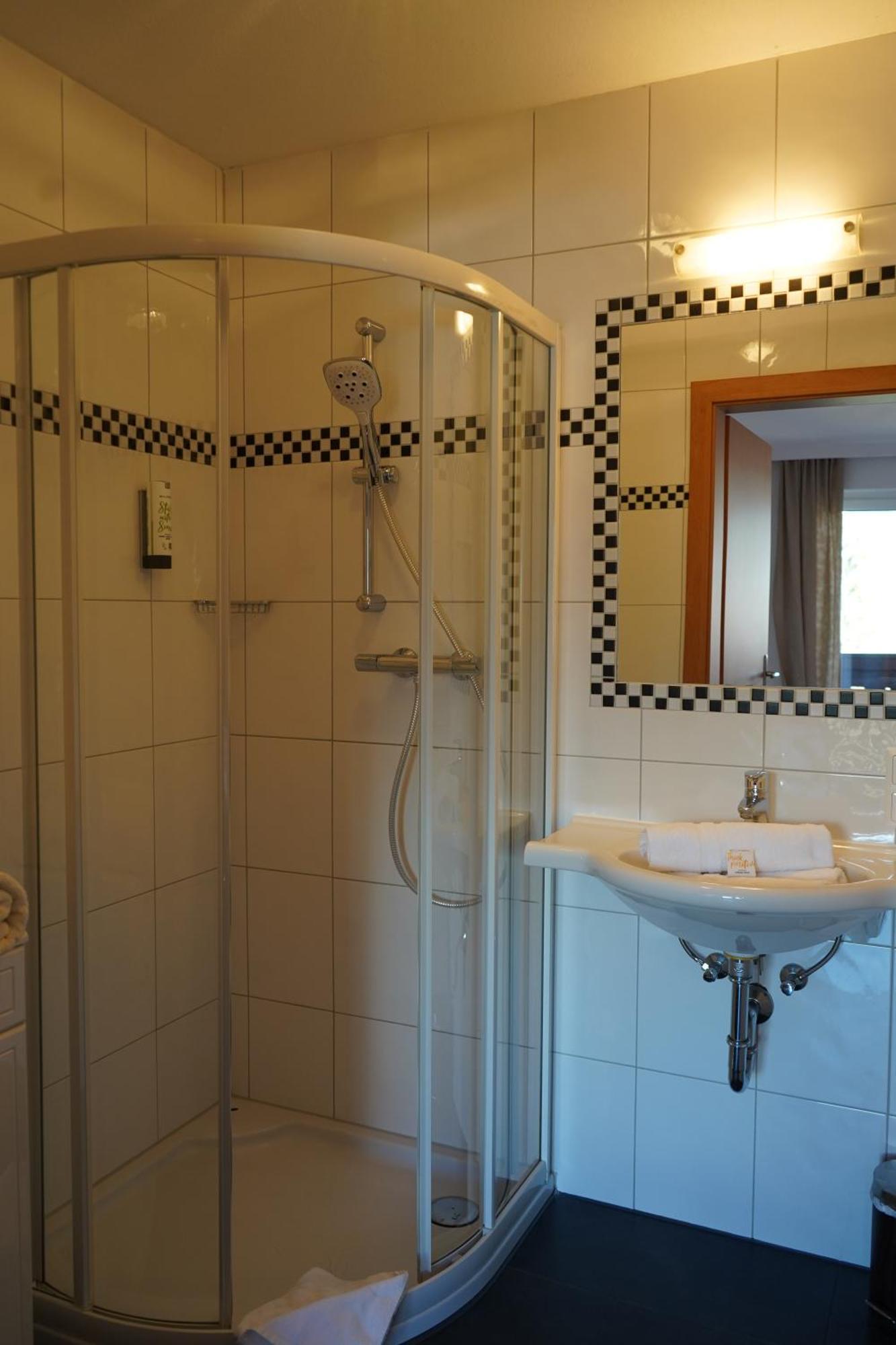 Bucheggerhof Apartment *